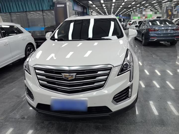 XT5 2018 25T Luxury photo 2