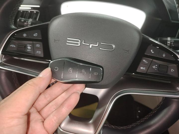Song PLUS EV 2023 Champion DM-i 150KM Flagship PLUS photo 8