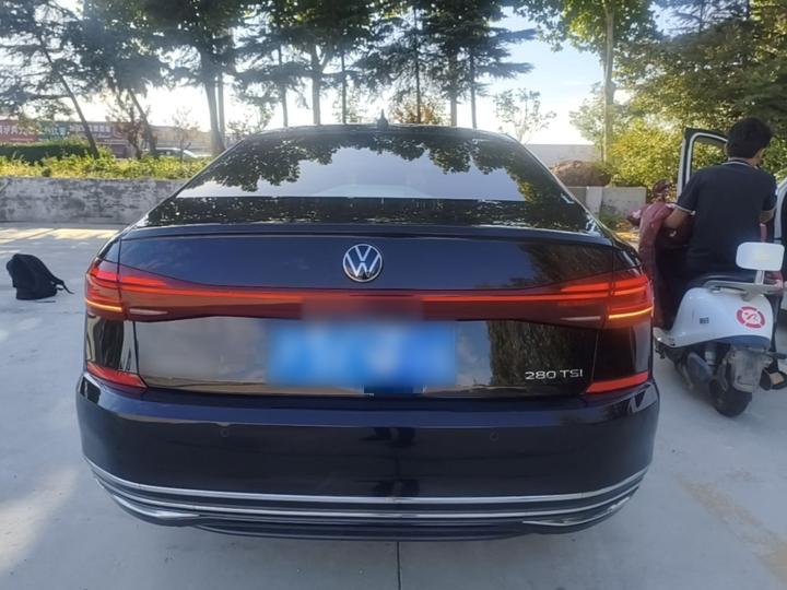 Passat 2022 280TSI Elite photo 3