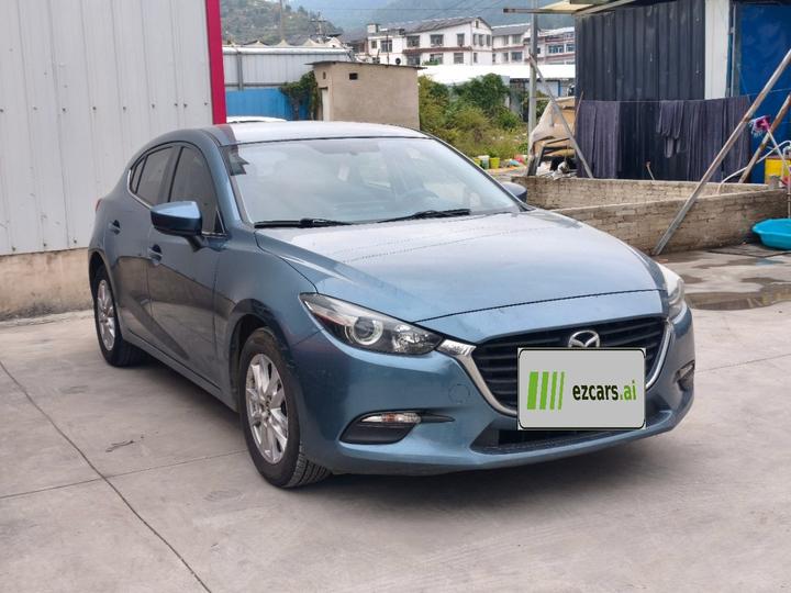 3 Axela 2017 Hatchback 1.5L MT Comfort China V photo 3