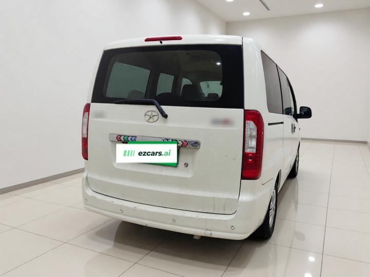 Refine M3 2016 1.6L Luxury Smart photo 6