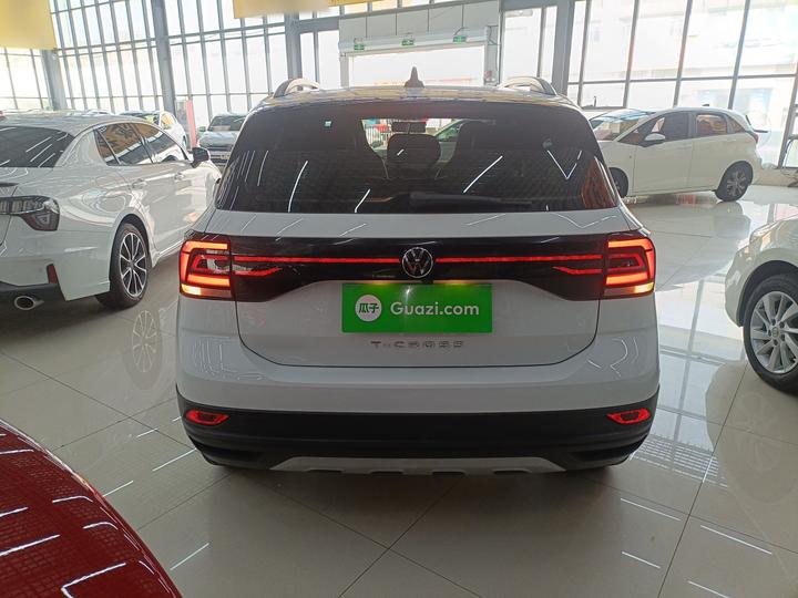 T-Cross 2023 Facelift 1.5L AT photo 3