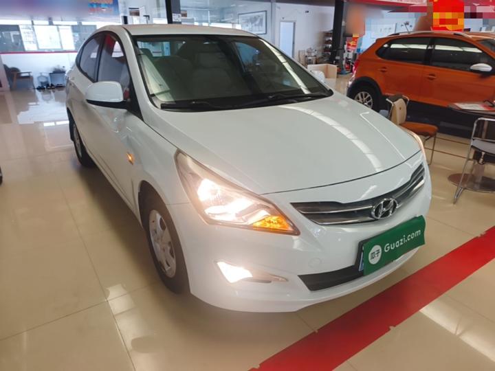 Verna 2014 1.4L MT Smart GLS photo 3