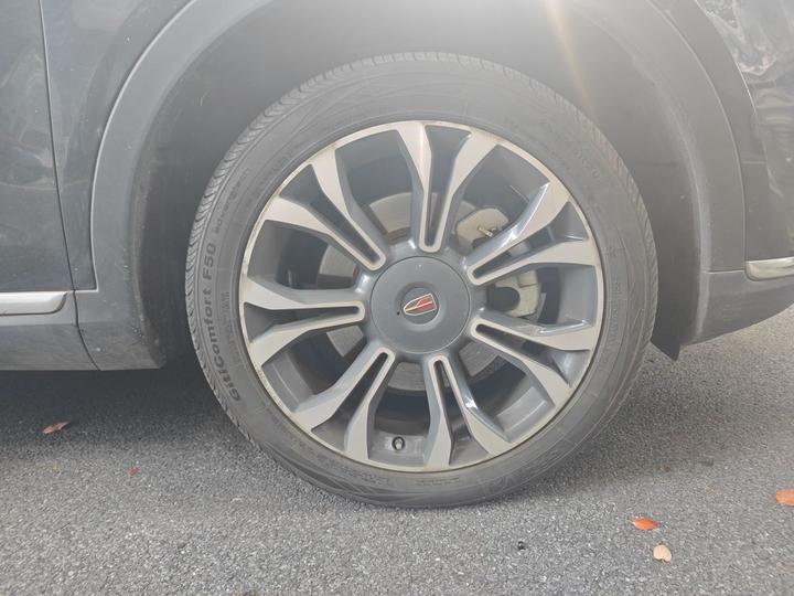 HS5 2019 2.0T Connected AWD photo 8