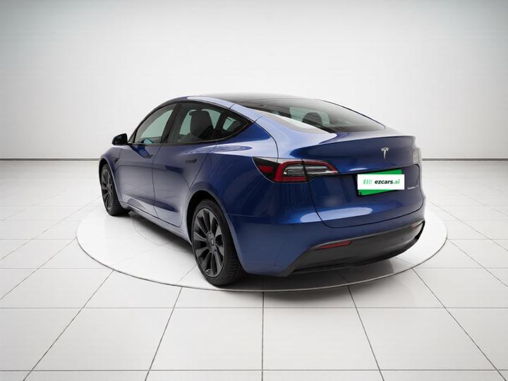 Model Y 2021 Long Range AWD photo 4