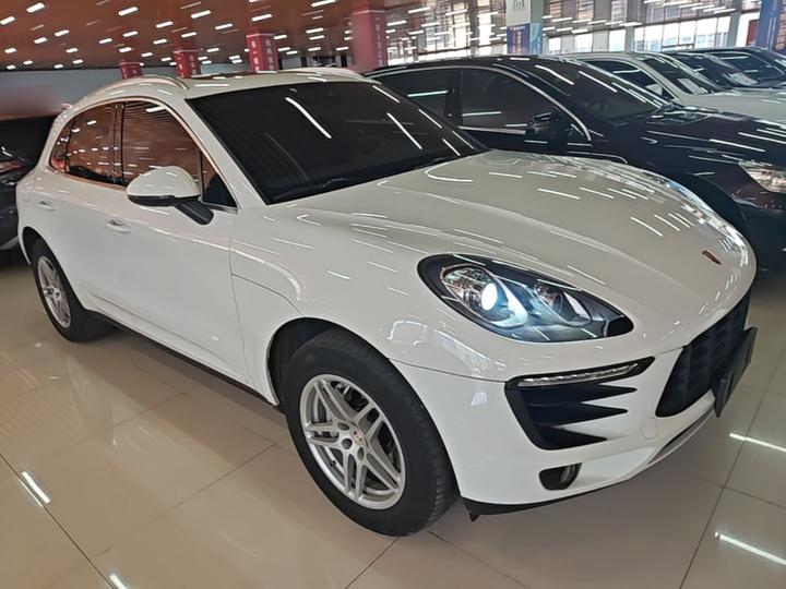 2017 Macan S 3.0T photo 3