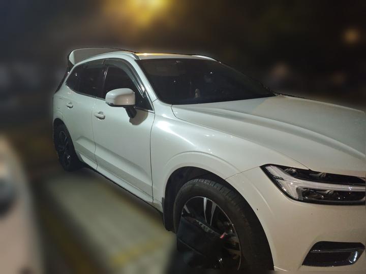 XC60 2019 T5 AWD China V photo 3