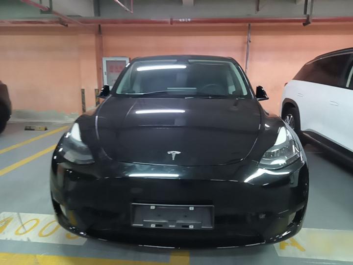 Model Y 2022 Facelift RWD photo 2