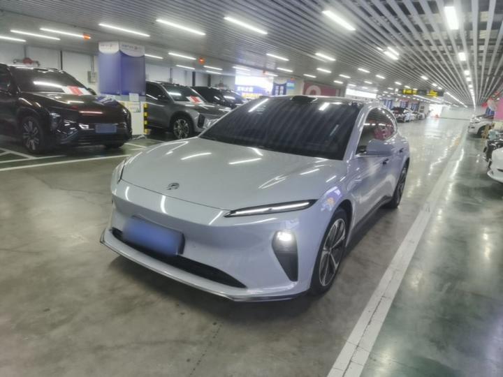 ET5T 2024 75kWh Touring