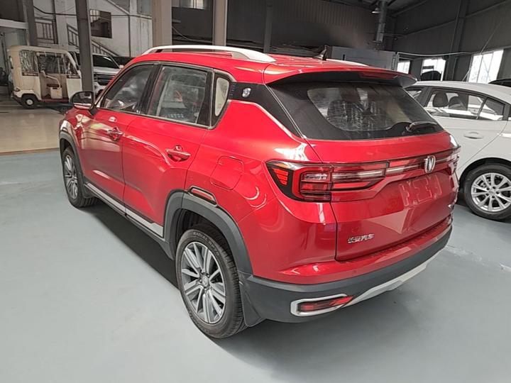 CS35PLUS 2018 1.6L MT China V photo 4