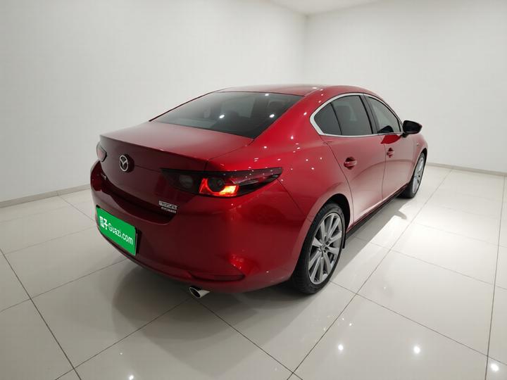 3 Axela 2021 2.0L AT photo 6