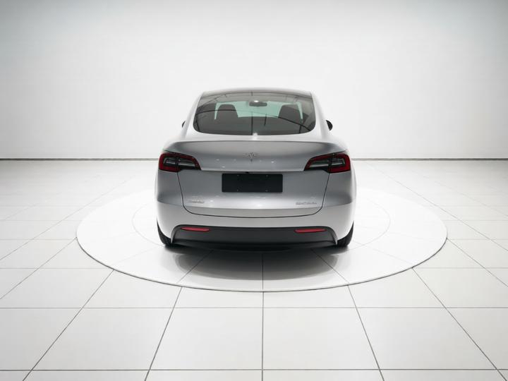 Model Y 2023 RWD photo 3