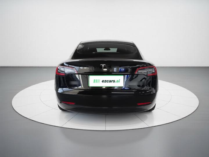 Model 3 2022 RWD photo 3
