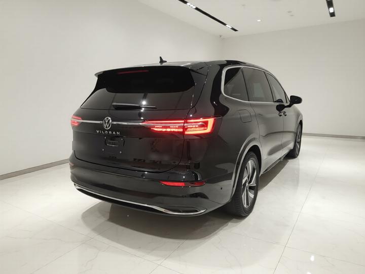 Viloran 2020 330TSI Luxury photo 6