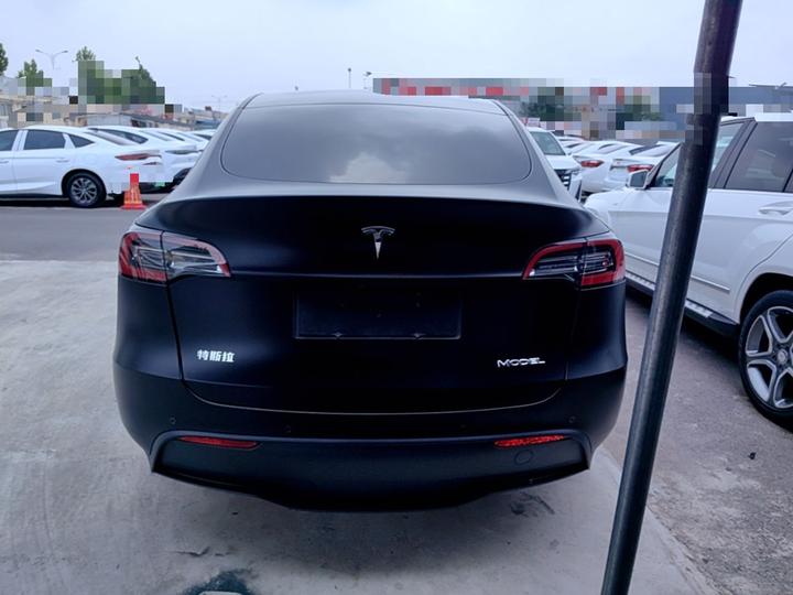 Model Y 2022 RWD photo 2