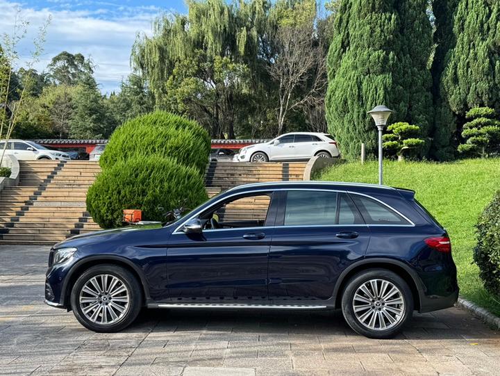 GLC 2017 GLC 260 4MATIC Dynamic photo 4