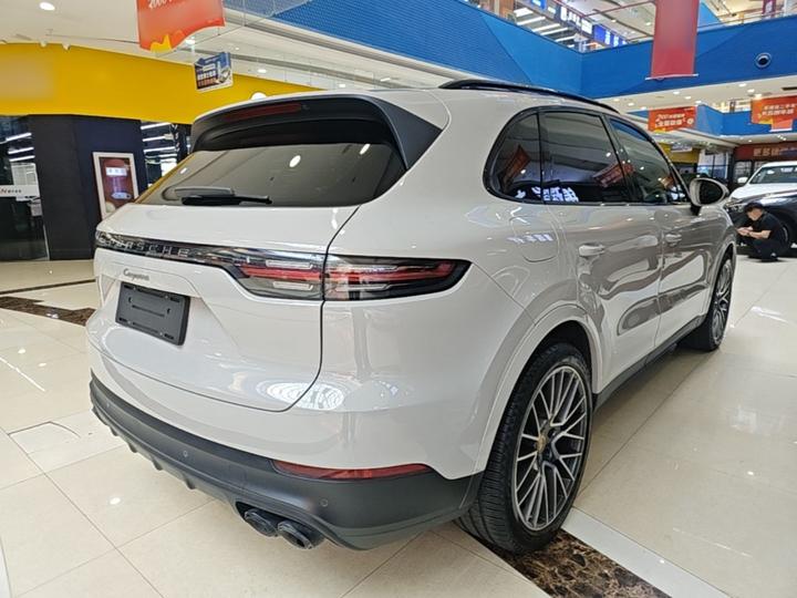 2019 Cayenne 3.0T photo 4