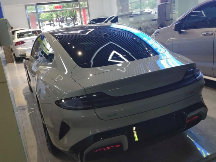 Xiaomi SU7 2024 AWD Extended Range High-end ADAS Max photo 4