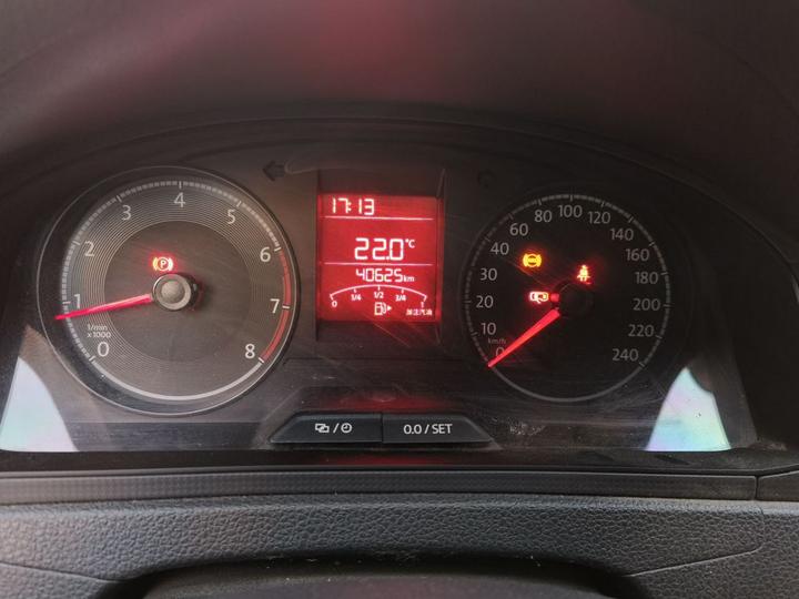 Santana 2018 1.5L MT photo 6