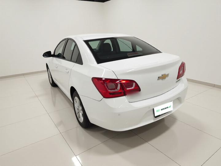 2015 1.5L Classic SE AT photo 4