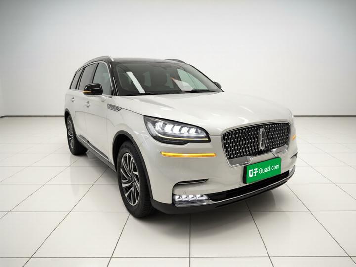 Aviator Imported 2020 3.0T V6 Exclusive photo 3