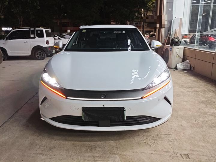 Qin L 2025 EV 545KM photo 2