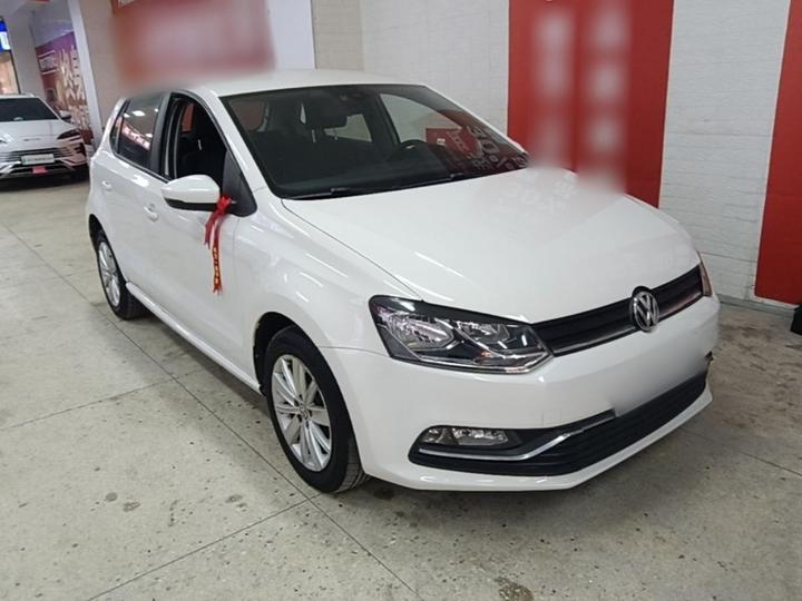 Polo 2014 1.6L AT Comfort photo 3