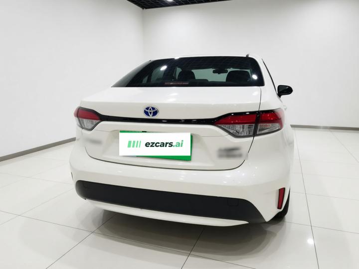 Levin 2022 Hybrid 1.8H E-CVT Luxury photo 5