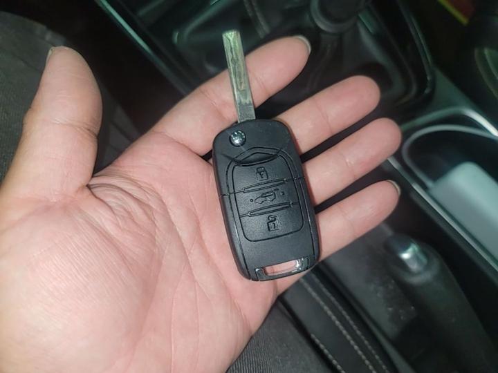 530 2019 1.5T MT Luxury 7-Seater China V photo 8