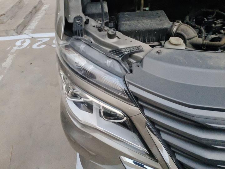Lingzhi 2023 M5L 1.6L 7-Seater photo 7