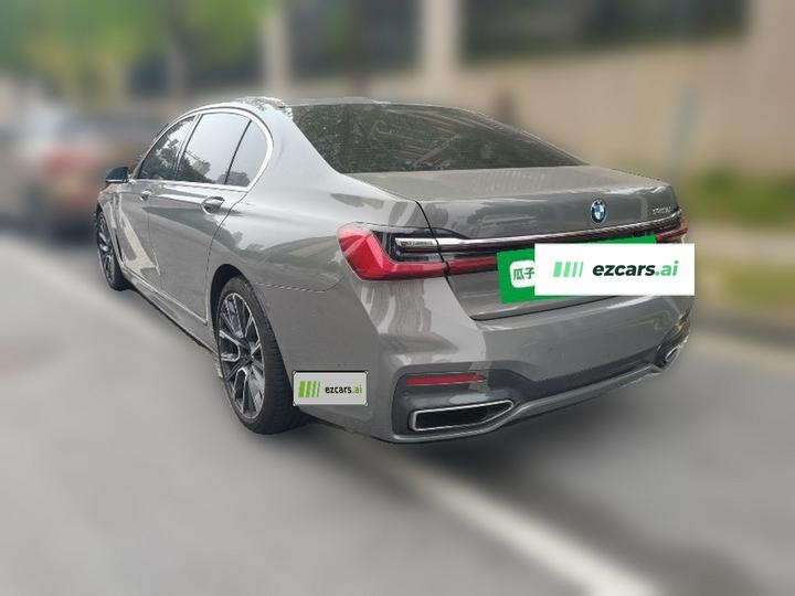 7 Series 2019 740Li Leading M Sport Package photo 4