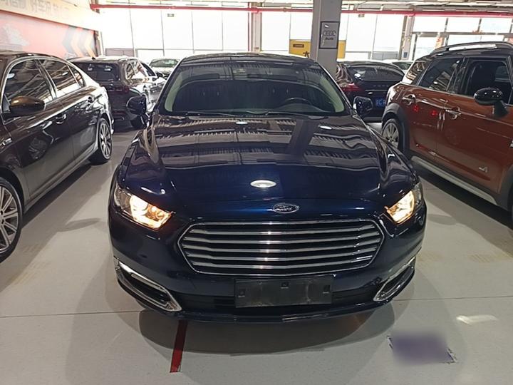 Taurus 2017 EcoBoost 245 Fashion photo 2