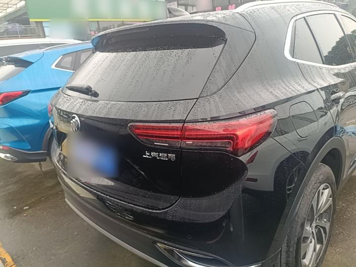 2023 Envision S 552T RWD Luxury photo 5