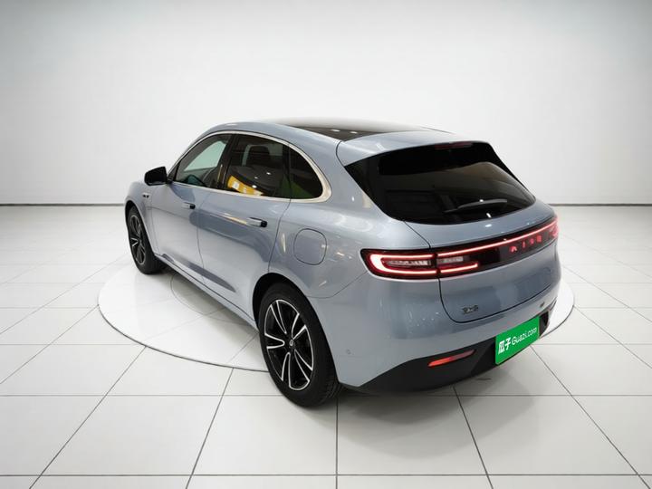 HIMA AITO M5 2024 EREV Max RWD High-end ADAS photo 4