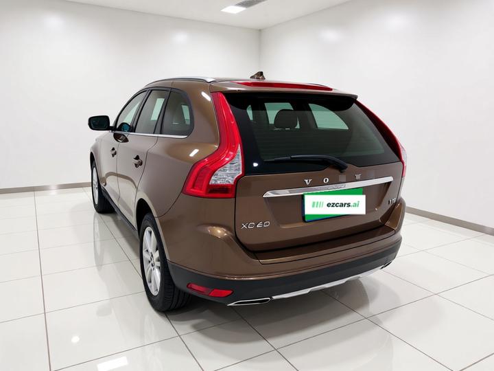 XC60 2015 T5 photo 4