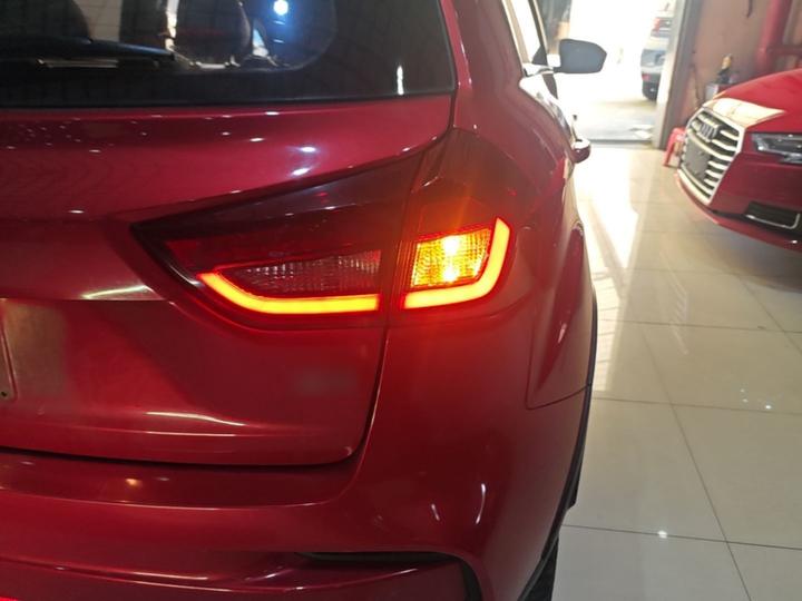 Vision X3 2020 1.5L CVT Premium photo 7