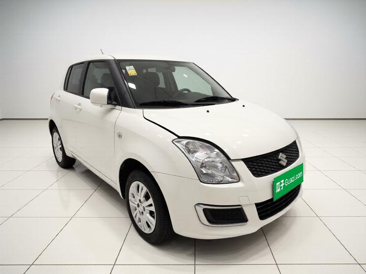 Swift 2014 1.3L MT Standard photo 3