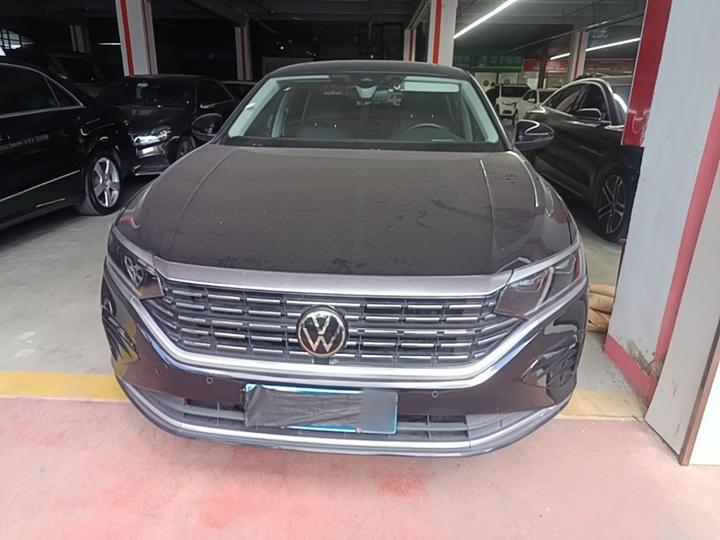 Passat 2022 330TSI Luxury photo 2