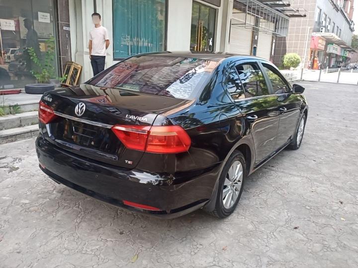 Lavida 2013 Facelift 1.4TSI DSG Comfort photo 4