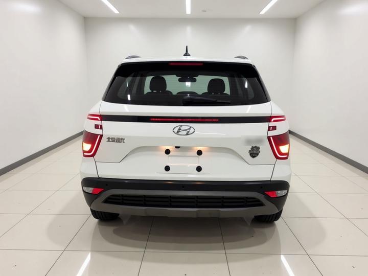 ix25 2020 1.5L CVT GLS Smart photo 3