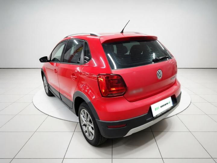 2014 1.6L Cross Polo AT photo 4