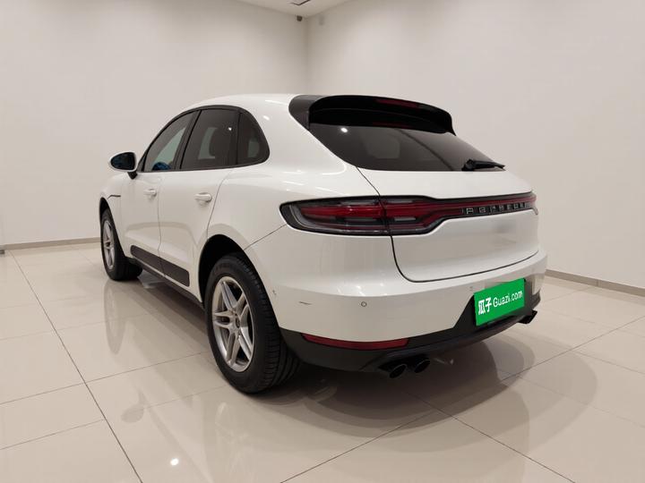 2021 Macan 2.0T photo 4