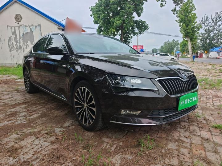 Superb 2018 TSI330 DSG Luxury China V photo 3