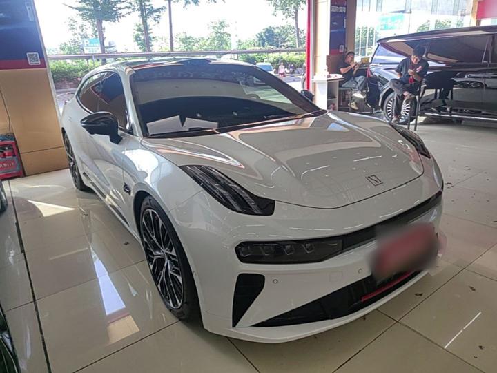 001 2026 103 AWD Ultra+ photo 3