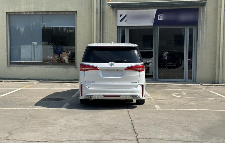 GL8 2017 ES 28T Comfort China V photo 6