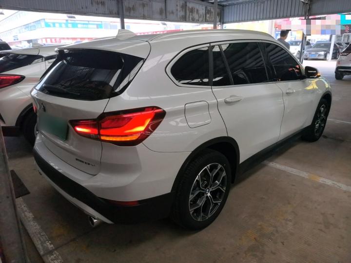 X1 2021 Facelift sDrive25Li Leading photo 4