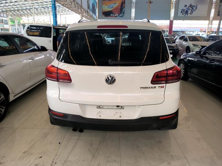 Tiguan 2013 1.8TSI AT RWD Comfort photo 3