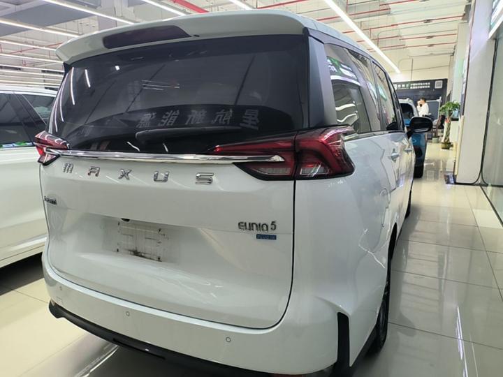 MAXUS EUNIQ 5 2020 1.3T PLUG IN Elite photo 4