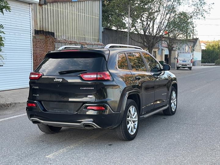 Cherokee 2017 2.4L photo 4
