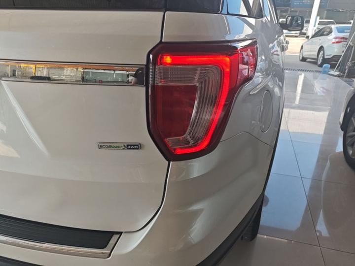 Explorer Imported 2018 2.3T photo 7